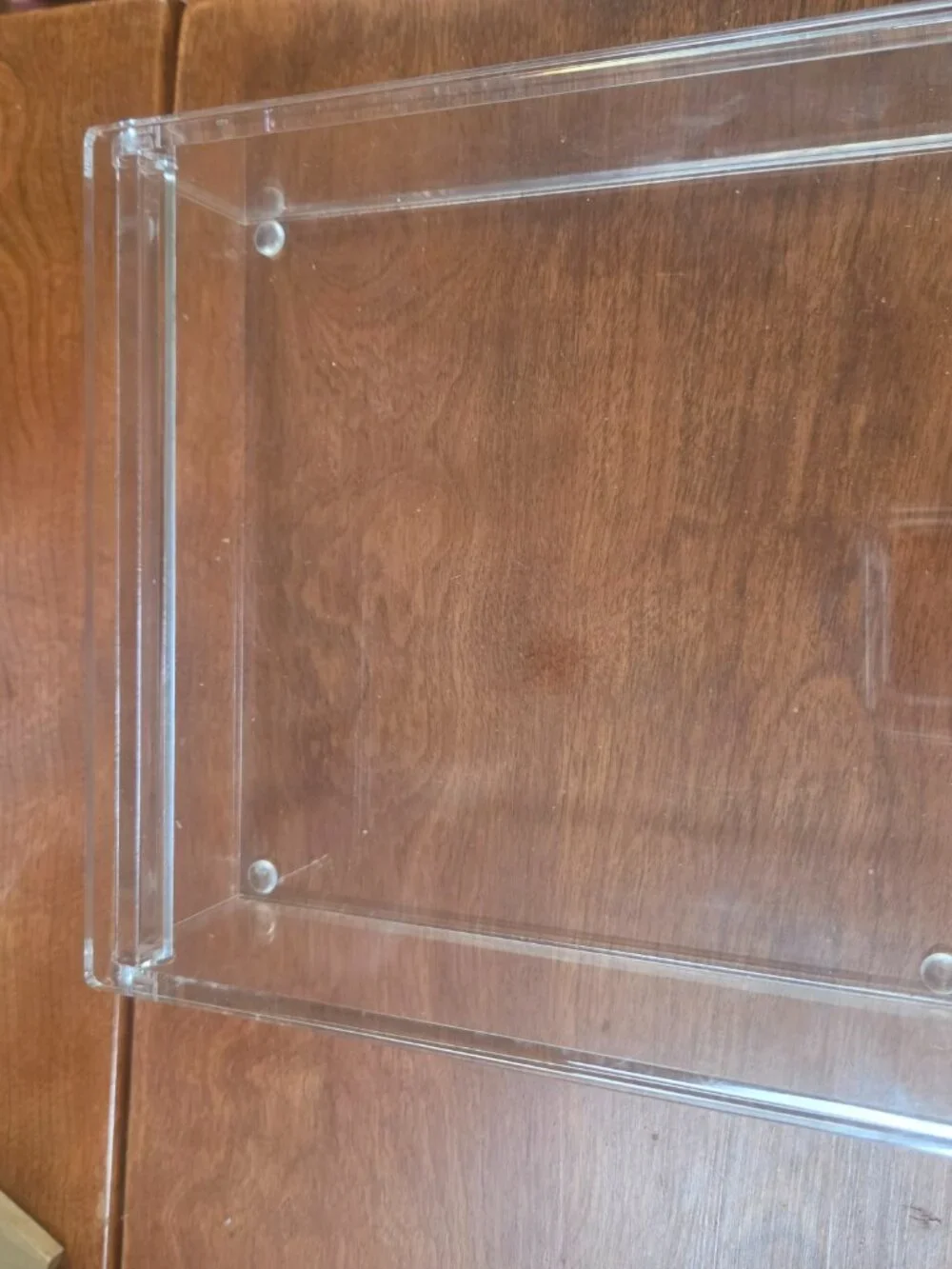 N/A clear acrylic